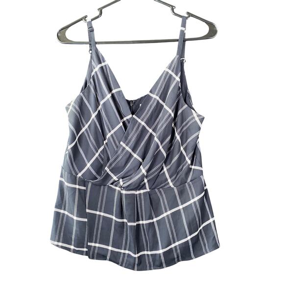 CAbi Womens Blouse Black White Striped V Neck Sleeveless Peplum 8 - Picture 1 of 10